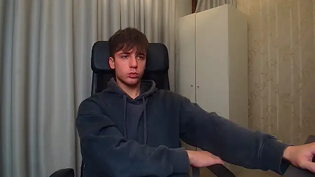 KellenWest online show from January 17, 5:23 am