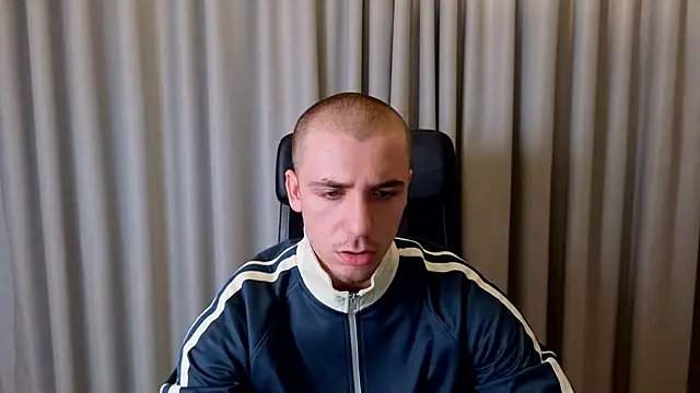 KellenWest online show from April 2, 4:10 am