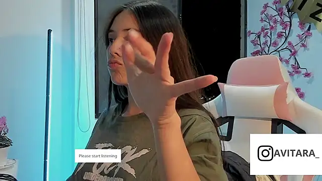 Snapshot of vanesita_ chatting on February 18, 2:40 am vanesita online show from February 18, 2:40 am