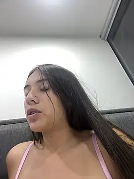 Snapshot of vanesita_ chatting on March 4, 3:45 am vanesita online show from March 4, 3:45 am