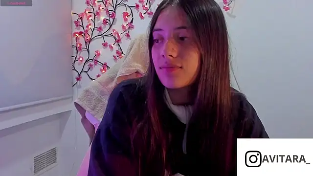 Snapshot of vanesita_ chatting on May 13, 12:41 am vanesita online show from May 13, 12:41 am