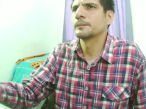 Adam Arango online show from December 17, 8:26 pm