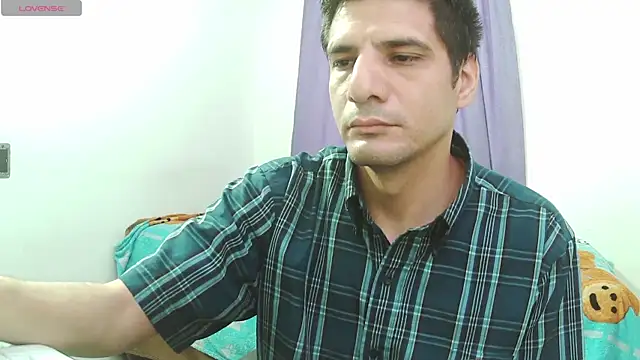 Adam Arango online show from December 20, 12:01 pm