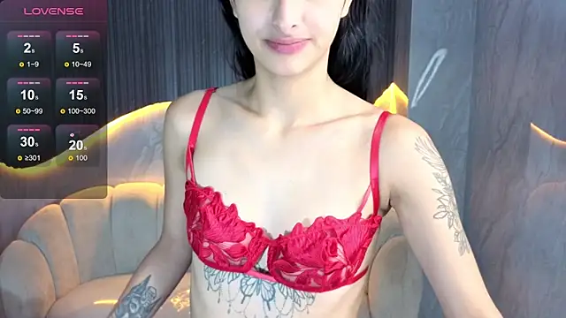Snapshot of Tifany_Tx chatting on April 18, 12:42 pm Tifany Tx online show from April 18, 12:42 pm