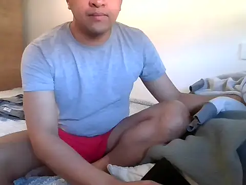 Snapshot of sweetpinoy2027 chatting on February 26, 3:00 pm sweetpinoy2027 online show from February 26, 3:00 pm