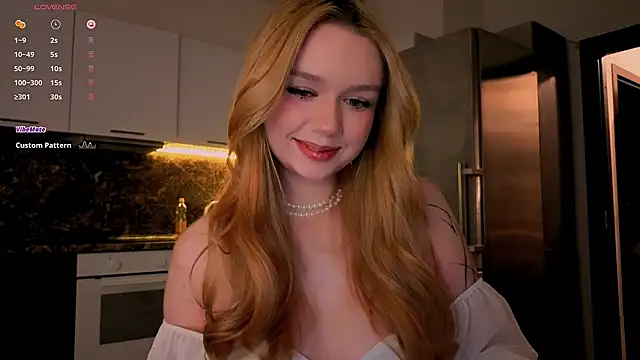 Snapshot of my_liss chatting on February 2, 10:30 pm my liss online show from February 2, 10:30 pm