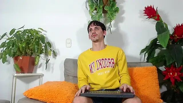 boy Dirty X online show from May 9, 5:23 am
