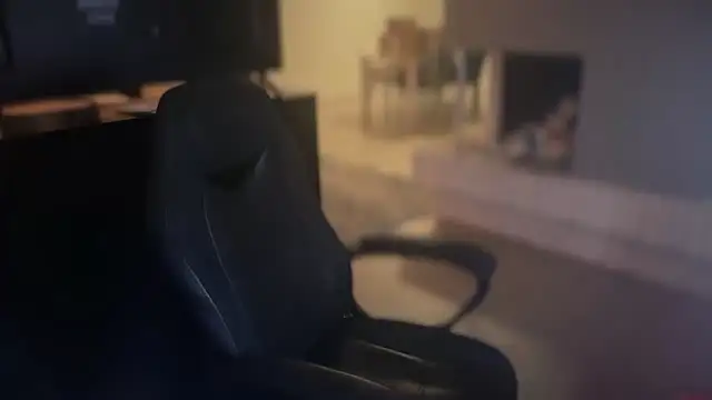 Snapshot of Melina_Diamond chatting on January 16, 10:14 pm Melina Diamond online show from January 16, 10:14 pm