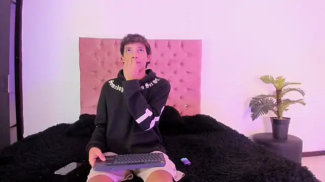 im ralff online show from January 16, 8:13 pm