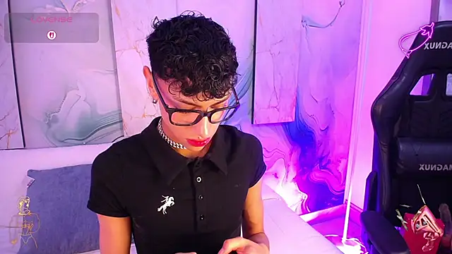 Owen JP online show from April 1, 3:18 am