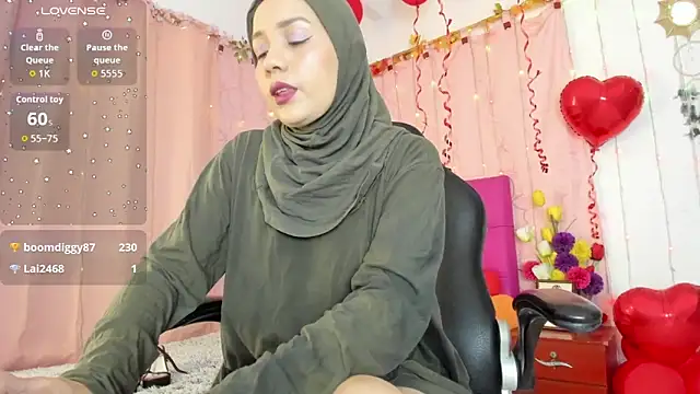 Sara-Maalouf online show from February 13, 8:27 pm