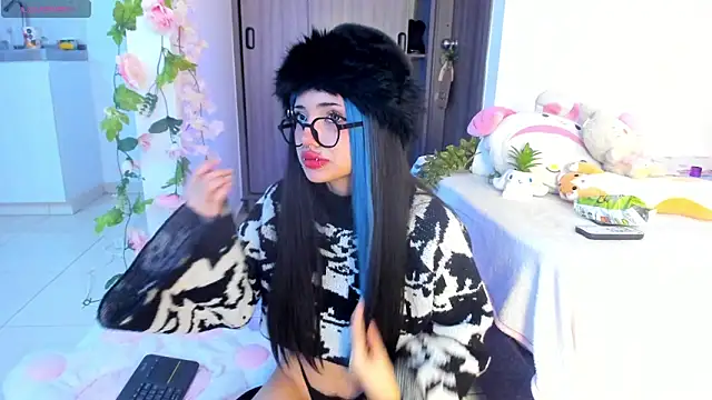 ammierouge online show from February 12, 5:13 am