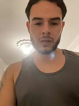 Snapshot of Kevinblesdd chatting on February 26, 4:44 am Kevinblesdd online show from February 26, 4:44 am