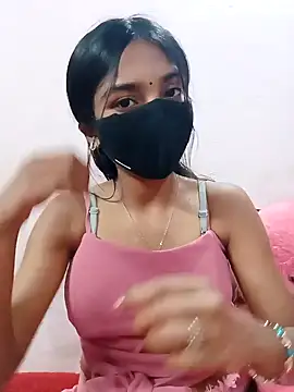 Snapshot of Honey_Pixifly chatting on February 2, 6:39 pm Honey Pixifly online show from February 2, 6:39 pm