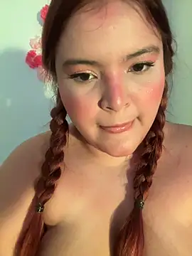 Snapshot of melanie_hh1 chatting on February 3, 6:40 am melanie hh1 online show from February 3, 6:40 am