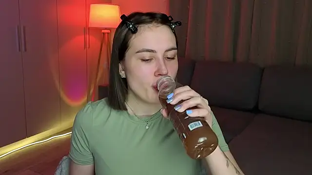 Aurelia Voss online show from March 21, 5:45 am