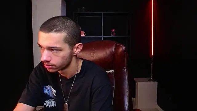 KaydenDrew online show from February 12, 5:02 am