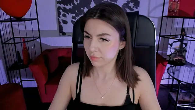 Snapshot of DiRosie chatting on March 21, 6:44 pm DiRosie online show from March 21, 6:44 pm