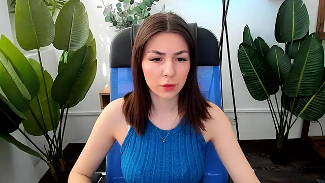 DiRosie online show from May 19, 4:19 am