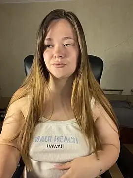 CaramelleSugarr online show from May 10, 4:45 pm