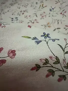 Snapshot of rebyreby11 chatting on April 1, 4:59 pm rebyreby11 online show from April 1, 4:59 pm