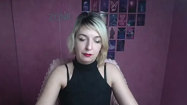 Lana Foxyy online show from January 13, 6:40 am