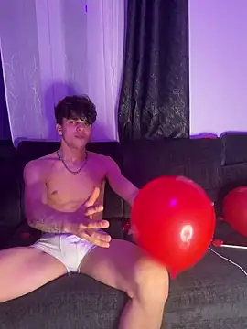 Snapshot of saphirafox chatting on February 12, 10:27 pm saphirafox online show from February 12, 10:27 pm