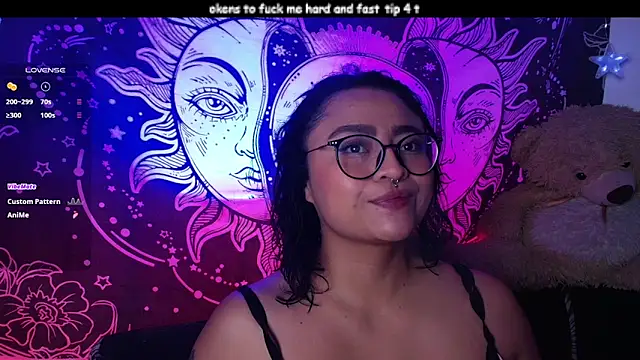 Snapshot of sofitabares_ chatting on May 14, 7:42 pm sofitabares online show from May 14, 7:42 pm