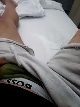 Adri07Adrian online show from May 19, 5:41 pm