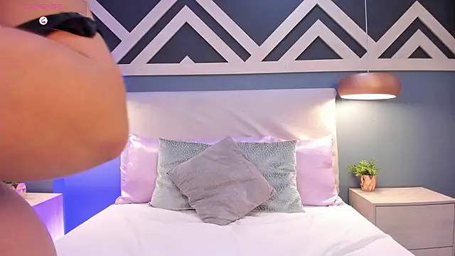 SofiaBahamon online show from January 31, 7:11 pm