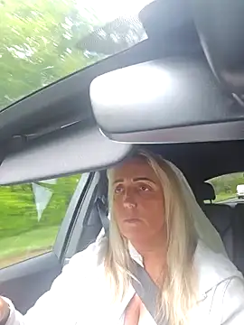 theblondecocklover online show from May 13, 10:12 am