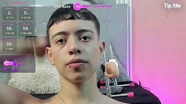 alex xhunter online show from May 4, 7:43 pm
