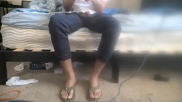 Snapshot of Kingbertfeet chatting on January 16, 6:45 pm Kingbertfeet online show from January 16, 6:45 pm