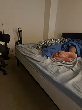 Snapshot of Kingbertfeet chatting on February 3, 2:53 am Kingbertfeet online show from February 3, 2:53 am