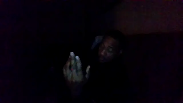 Snapshot of KingDes55 chatting on January 19, 9:24 am KingDes55 online show from January 19, 9:24 am