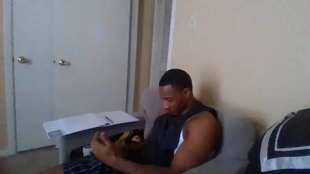 Snapshot of KingDes55 chatting on March 26, 2:22 pm KingDes55 online show from March 26, 2:22 pm