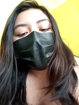 Snapshot of MIGAJERA_20 chatting on March 27, 1:55 pm MIGAJERA 20 online show from March 27, 1:55 pm