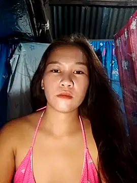 Snapshot of sheriesassyann chatting on May 11, 1:28 pm sheriesassyann online show from May 11, 1:28 pm