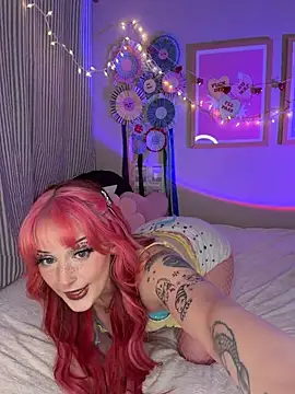 Snapshot of itscleomoon chatting on March 8, 4:38 am itscleomoon online show from March 8, 4:38 am