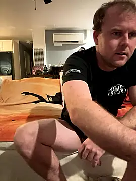 Studmuffin4you online show from January 13, 5:13 am