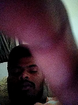 Snapshot of Anji8639 chatting on February 24, 3:15 am Anji8639 online show from February 24, 3:15 am