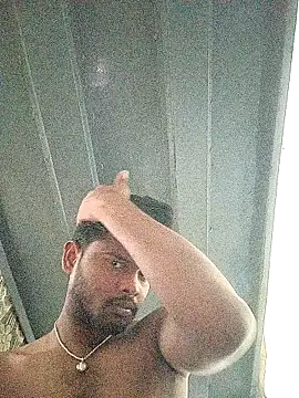 Snapshot of Anji8639 chatting on March 25, 9:48 am Anji8639 online show from March 25, 9:48 am