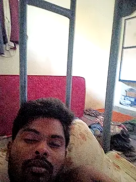 Snapshot of Anji8639 chatting on April 2, 1:58 am Anji8639 online show from April 2, 1:58 am