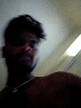 Snapshot of Anji8639 chatting on June 7, 6:11 pm Anji8639 online show from June 7, 6:11 pm