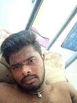 Snapshot of Anji8639 chatting on June 14, 2:08 pm Anji8639 online show from June 14, 2:08 pm