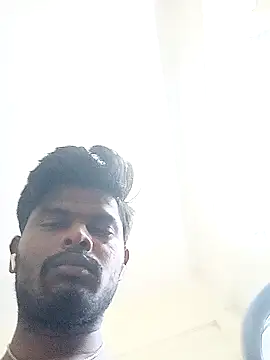 Snapshot of Anji8639 chatting on July 8, 6:51 am Anji8639 online show from July 8, 6:51 am