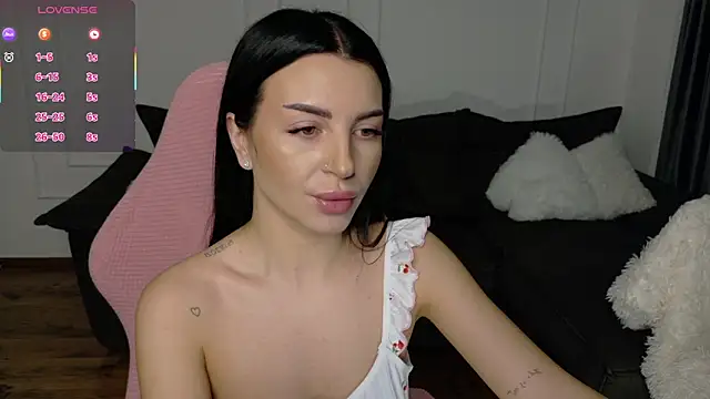 Lady charm   online show from March 16, 7:01 am