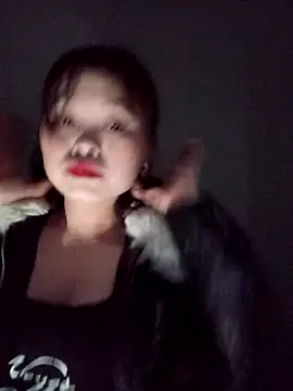 kiss-you12 online show from February 9, 2:10 pm