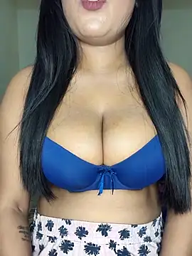 Snapshot of Ananya_3 chatting on February 1, 9:35 pm Ananya 3 online show from February 1, 9:35 pm