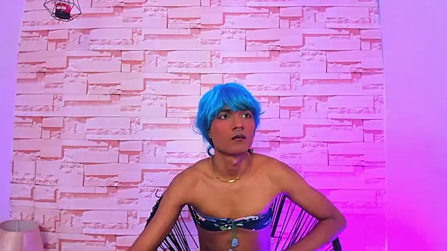 tiffanyy 777 online show from January 7, 1:24 pm